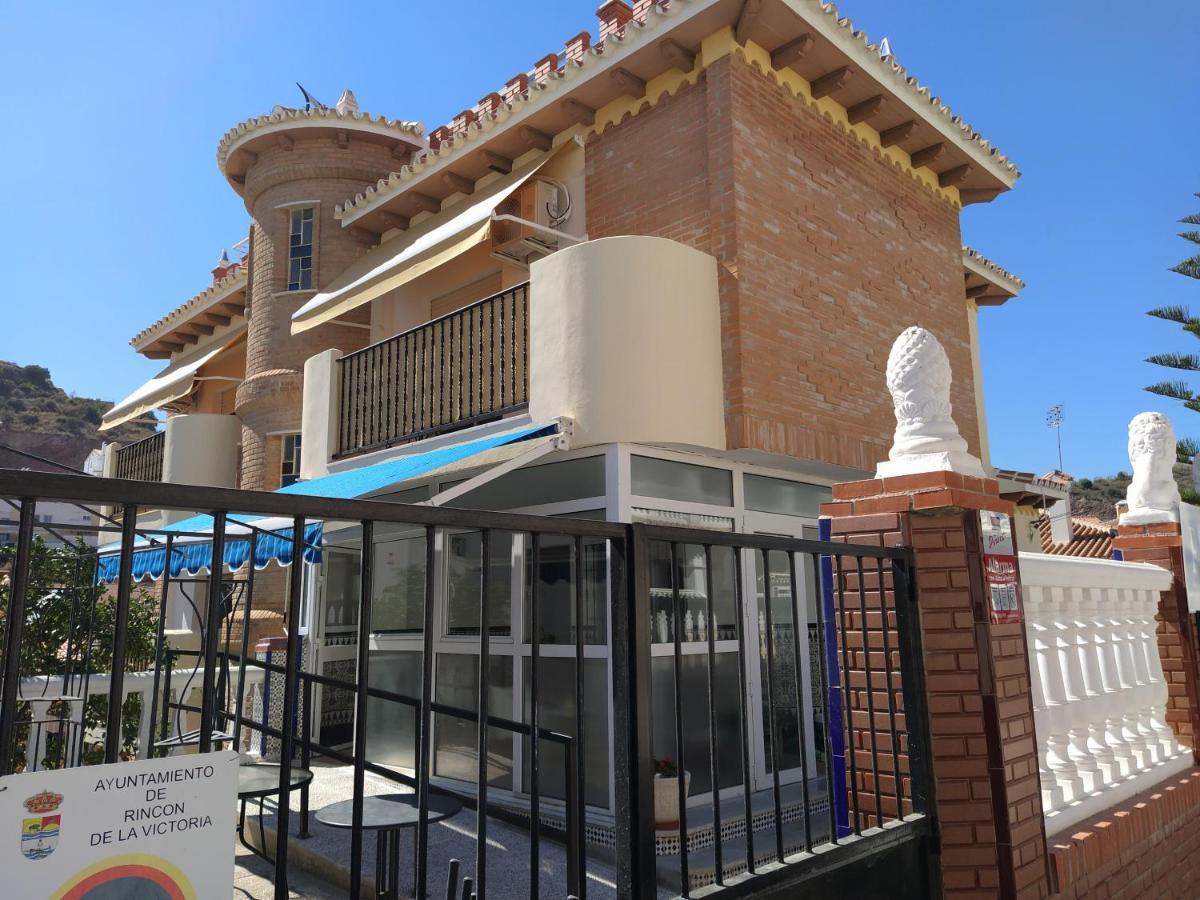 Monisimo Pension Rincón de la Victoria Eksteriør billede